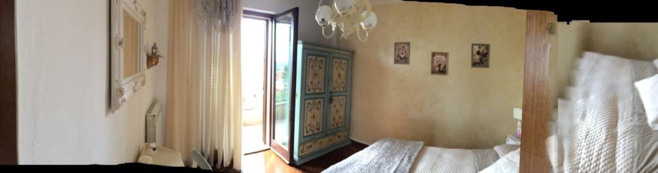 Casa Le Rose Apartment อาเรซโซ ภายนอก รูปภาพ